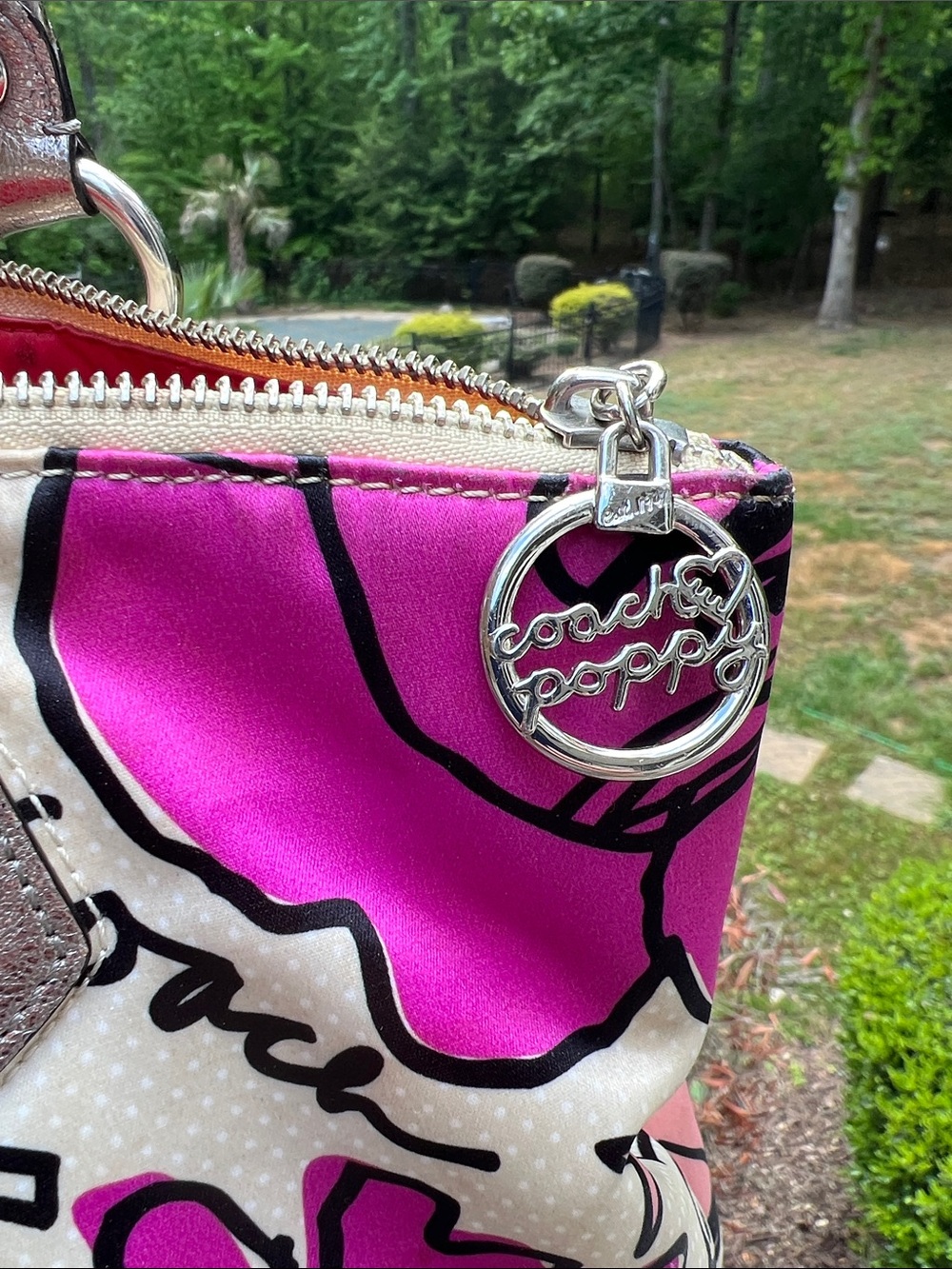 Coach Poppy Floral Graffiti Sateen Tote Pink and Cream Y2K 16306 - Picture 5 of 17